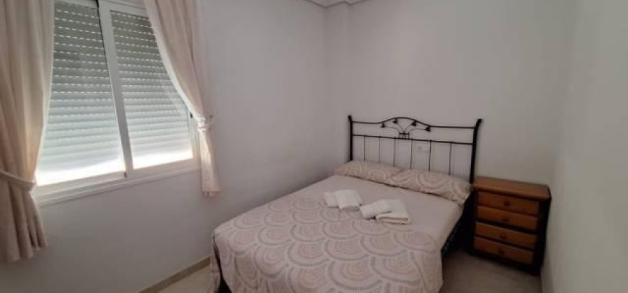 Torrevieja, Alicante, 2 Bedrooms Bedrooms, ,1 BathroomBathrooms,Bungalow,Resale,0,7563278813287319