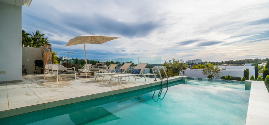 Orihuela, Alicante, 4 Bedrooms Bedrooms, ,2 BathroomsBathrooms,Villa,Resale,0,7563288182542947