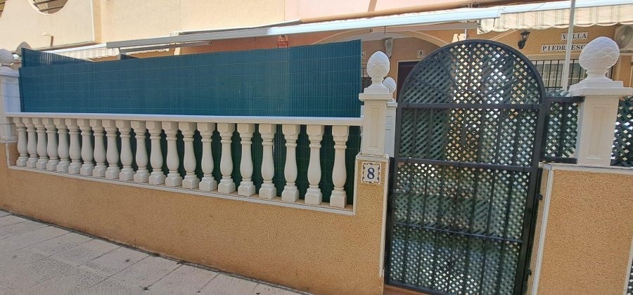 Torrevieja, Alicante, 2 Bedrooms Bedrooms, ,1 BathroomBathrooms,Apartment,Resale,0,7563290741655251