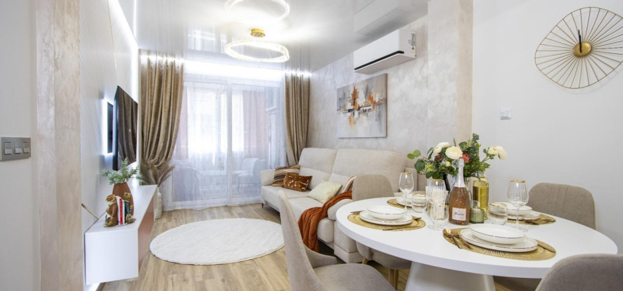 Torrevieja, Alicante, 2 Bedrooms Bedrooms, ,1 BathroomBathrooms,Apartment,Resale,0,7563296259360467