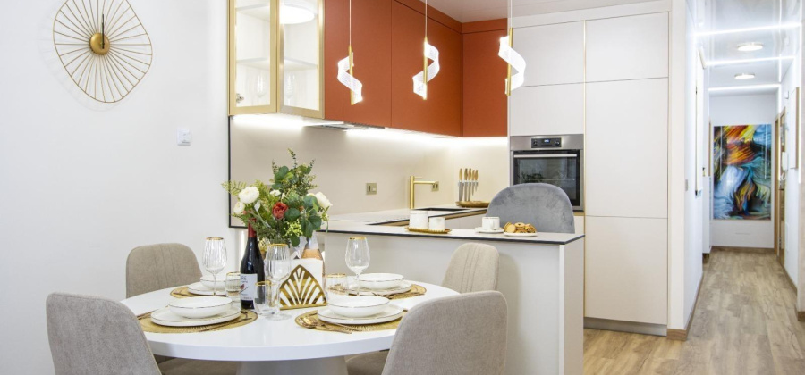 Torrevieja, Alicante, 2 Bedrooms Bedrooms, ,1 BathroomBathrooms,Apartment,Resale,0,7563296259360467