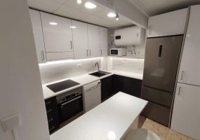 Torrevieja, Alicante, 3 Bedrooms Bedrooms, ,1 BathroomBathrooms,Apartment,Resale,0,7563296657185666