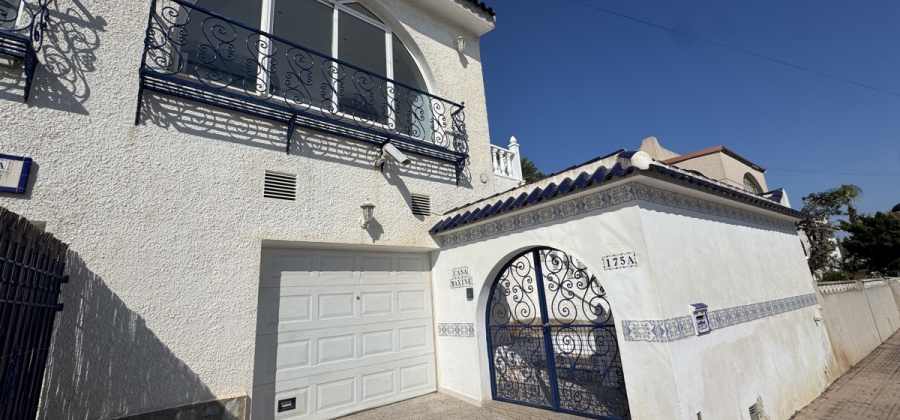 Villamartin, Alicante, 3 Bedrooms Bedrooms, ,3 BathroomsBathrooms,Townhouse,Resale,0,10318682729718628
