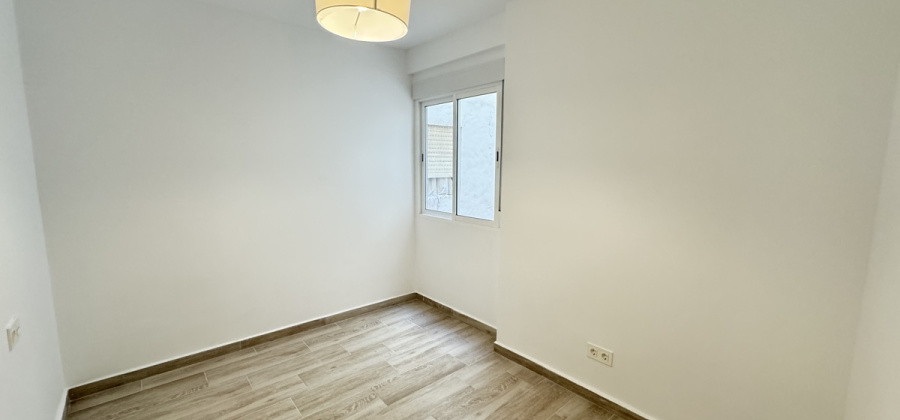 Torrevieja, Alicante, 3 Bedrooms Bedrooms, ,1 BathroomBathrooms,Apartment,Resale,0,10318686237340532