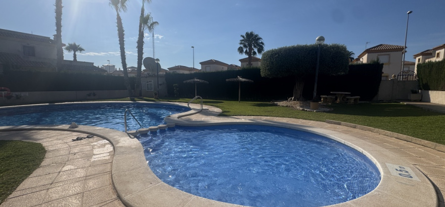 Villamartin, Alicante, 2 Bedrooms Bedrooms, ,2 BathroomsBathrooms,Bungalow,Resale,0,10318692226812504