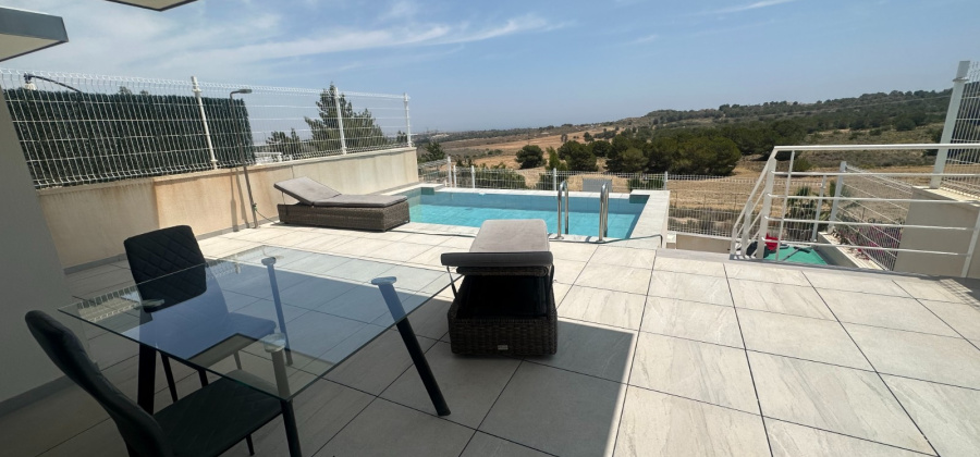 San Miguel de Salinas, Alicante, 5 Bedrooms Bedrooms, ,4 BathroomsBathrooms,Villa,Resale,0,27116082252416964