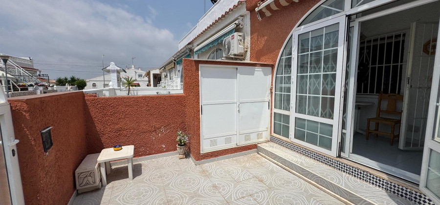 Torrevieja, Alicante, 2 Bedrooms Bedrooms, ,2 BathroomsBathrooms,Villa,Resale,0,32821673622017864