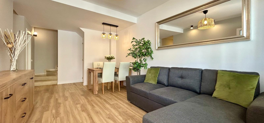 Orihuela, Alicante, 3 Bedrooms Bedrooms, ,2 BathroomsBathrooms,Townhouse,Resale,0,65945279310518464