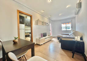 Torrevieja, Alicante, 2 Bedrooms Bedrooms, ,1 BathroomBathrooms,Apartment,Resale,0,75632101006329184