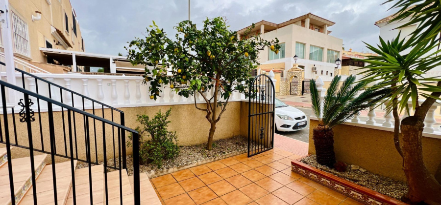 Orihuela Costa, Alicante, 2 Bedrooms Bedrooms, ,1 BathroomBathrooms,Townhouse,Resale,0,75632103454775728