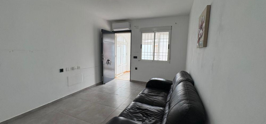 Torrevieja, Alicante, 2 Bedrooms Bedrooms, ,1 BathroomBathrooms,Apartment,Resale,0,75632107730126944