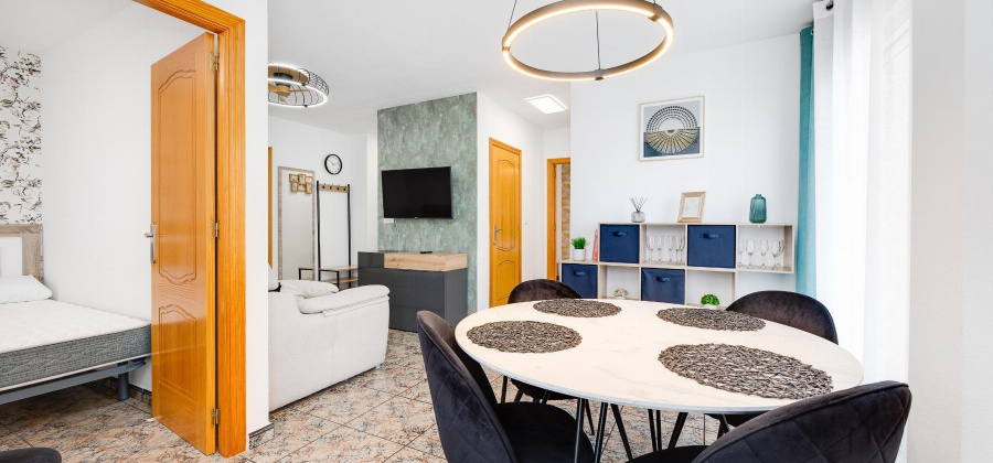 Torrevieja, Alicante, 3 Bedrooms Bedrooms, ,2 BathroomsBathrooms,Apartment,Resale,0,75632109042981728