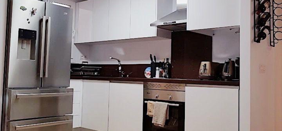 Torrevieja, Alicante, 4 Bedrooms Bedrooms, ,2 BathroomsBathrooms,Apartment,Resale,0,75632139660911440