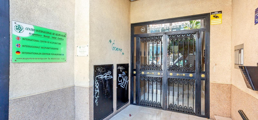 Torrevieja, Alicante, 2 Bedrooms Bedrooms, ,2 BathroomsBathrooms,Apartment,Resale,0,75632146365922240