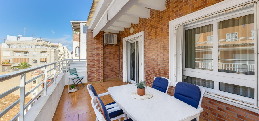 Torrevieja, Alicante, 2 Bedrooms Bedrooms, ,2 BathroomsBathrooms,Apartment,Resale,0,75632152763208336