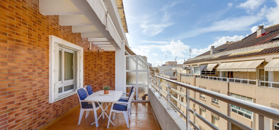 Torrevieja, Alicante, 2 Bedrooms Bedrooms, ,2 BathroomsBathrooms,Apartment,Resale,0,75632152763208336