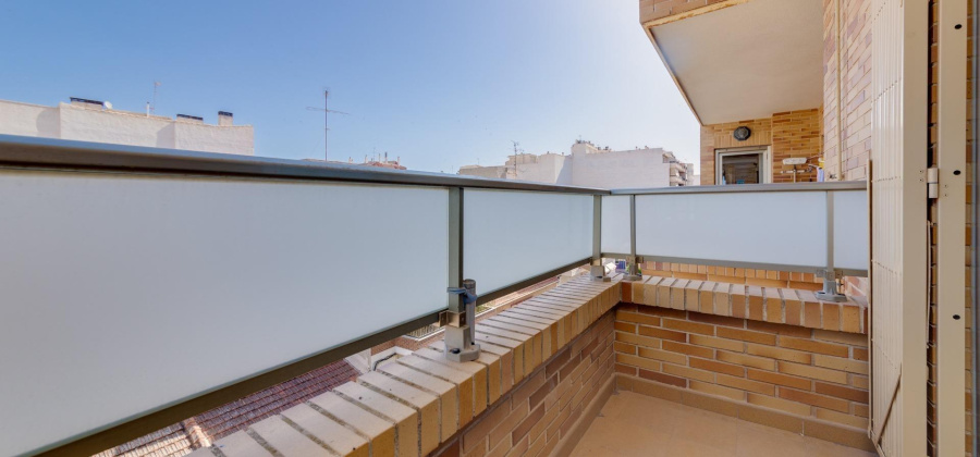 Torrevieja, Alicante, 2 Bedrooms Bedrooms, ,1 BathroomBathrooms,Apartment,Resale,0,75632155308832064