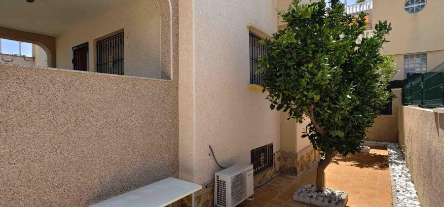Orihuela Costa, Alicante, 4 Bedrooms Bedrooms, ,2 BathroomsBathrooms,Villa,Resale,0,75632155968710336