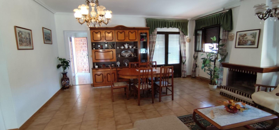 Torrevieja, Alicante, 4 Bedrooms Bedrooms, ,2 BathroomsBathrooms,Villa,Resale,0,75632156501513568