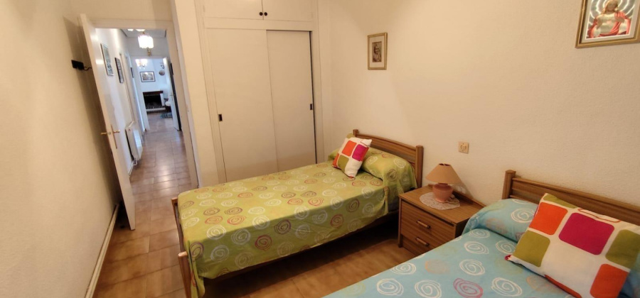 Torrevieja, Alicante, 4 Bedrooms Bedrooms, ,2 BathroomsBathrooms,Villa,Resale,0,75632156501513568
