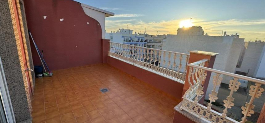 Torrevieja, Alicante, 2 Bedrooms Bedrooms, ,1 BathroomBathrooms,Apartment,Resale,0,75632157127314064