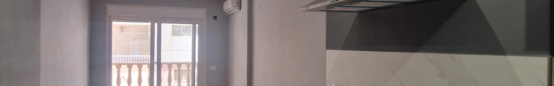 Torrevieja, Alicante, 2 Bedrooms Bedrooms, ,2 BathroomsBathrooms,Apartment,Resale,0,75632159725955472