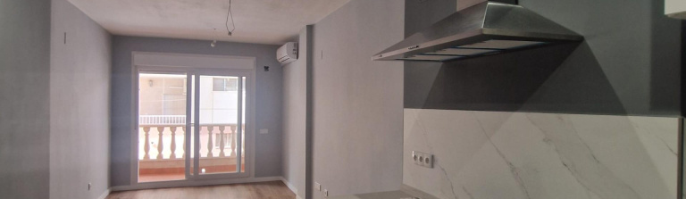 Torrevieja, Alicante, 2 Bedrooms Bedrooms, ,2 BathroomsBathrooms,Apartment,Resale,0,75632159725955472