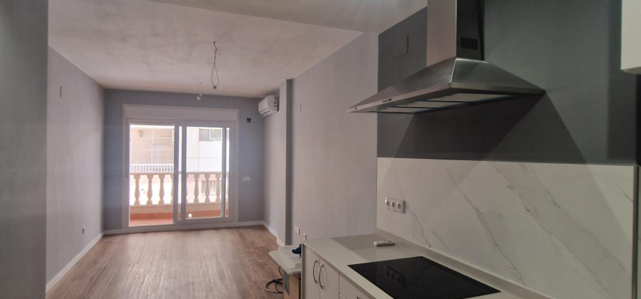 Torrevieja, Alicante, 2 Bedrooms Bedrooms, ,2 BathroomsBathrooms,Apartment,Resale,0,75632159725955472
