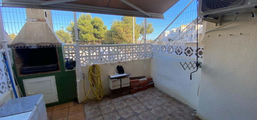 Torrevieja, Alicante, 3 Bedrooms Bedrooms, ,2 BathroomsBathrooms,Bungalow,Resale,0,75632160567704384