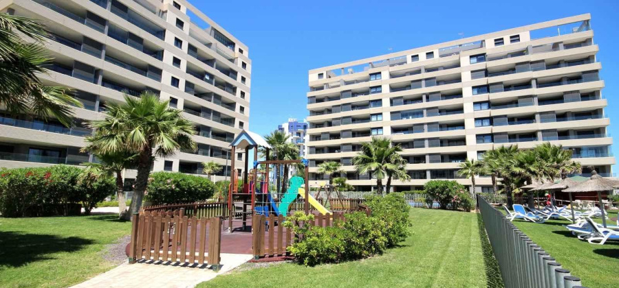 Torrevieja, Alicante, 3 Bedrooms Bedrooms, ,2 BathroomsBathrooms,Apartment,Resale,0,75632164390660736