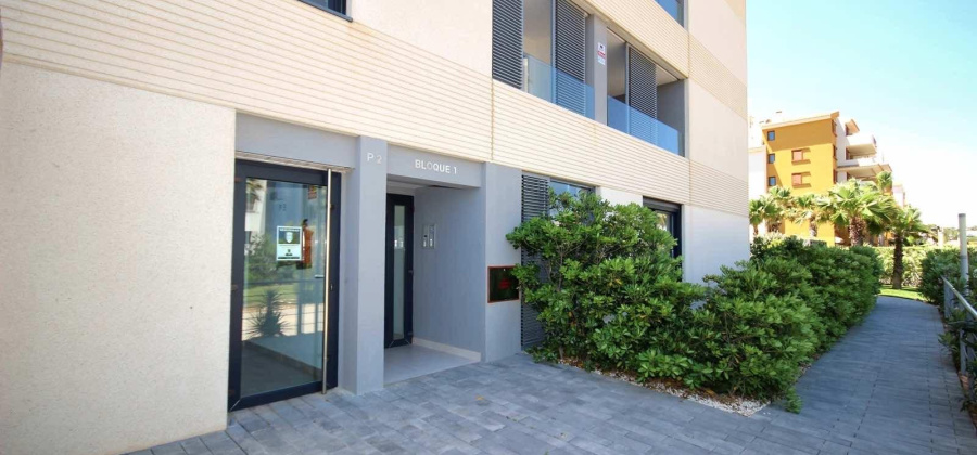 Torrevieja, Alicante, 3 Bedrooms Bedrooms, ,2 BathroomsBathrooms,Apartment,Resale,0,75632164390660736