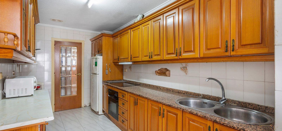 Torrevieja, Alicante, 2 Bedrooms Bedrooms, ,2 BathroomsBathrooms,Apartment,Resale,0,75632165685787600
