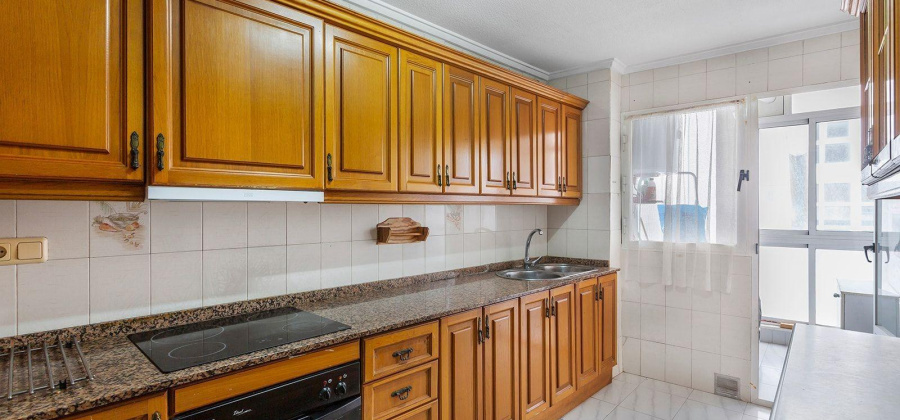Torrevieja, Alicante, 2 Bedrooms Bedrooms, ,2 BathroomsBathrooms,Apartment,Resale,0,75632165685787600