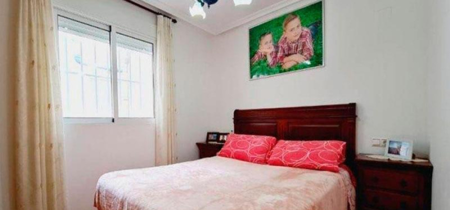 Torrevieja, Alicante, 3 Bedrooms Bedrooms, ,2 BathroomsBathrooms,Apartment,Resale,0,75632168866194576