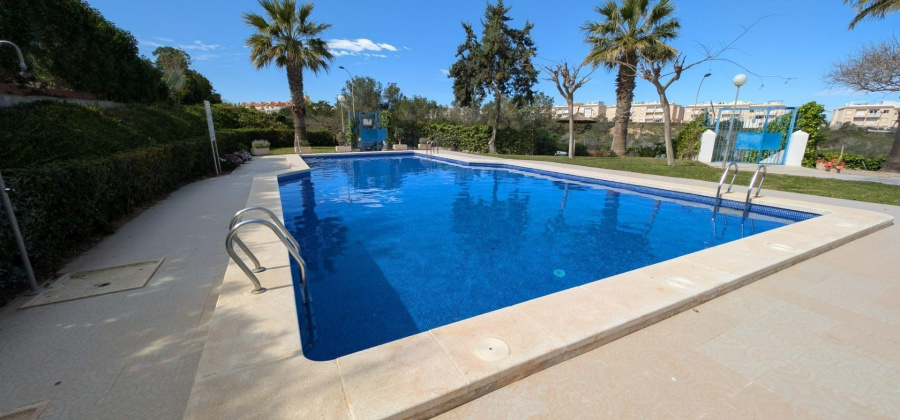 Torrevieja, Alicante, 2 Bedrooms Bedrooms, ,1 BathroomBathrooms,Apartment,Resale,0,75632169257380272