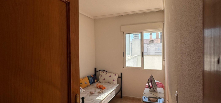 Torrevieja, Alicante, 2 Bedrooms Bedrooms, ,1 BathroomBathrooms,Apartment,Resale,0,75632172359865776