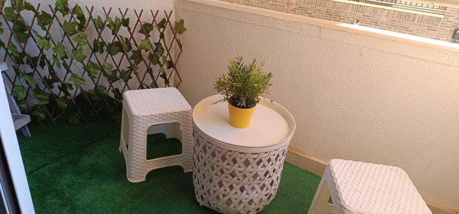 Torrevieja, Alicante, 3 Bedrooms Bedrooms, ,1 BathroomBathrooms,Apartment,Resale,0,75632178058995616