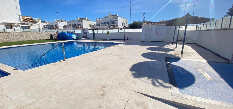 Torrevieja, Alicante, 3 Bedrooms Bedrooms, ,2 BathroomsBathrooms,Townhouse,Resale,0,75632207394085744