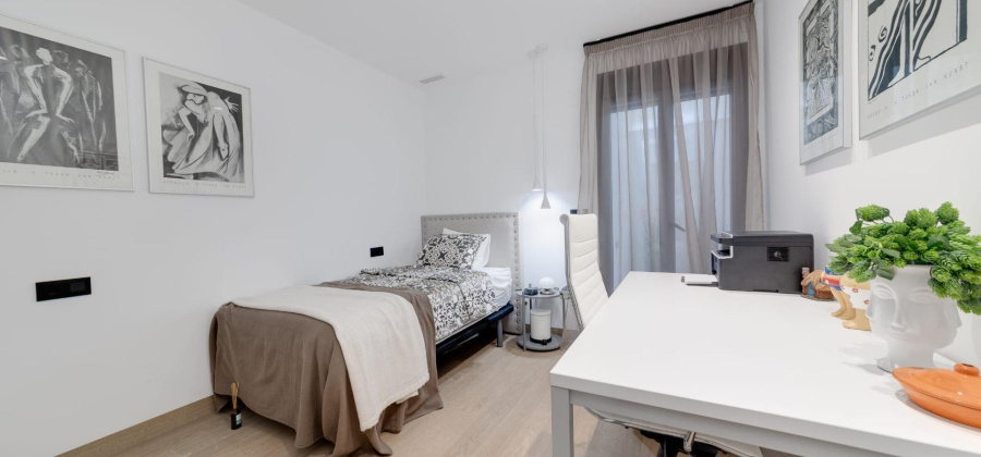 Torrevieja, Alicante, 3 Bedrooms Bedrooms, ,3 BathroomsBathrooms,Apartment,Resale,0,75632215087241888