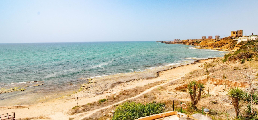 Torrevieja, Alicante, 2 Bedrooms Bedrooms, ,1 BathroomBathrooms,Apartment,Resale,0,75632220706719824