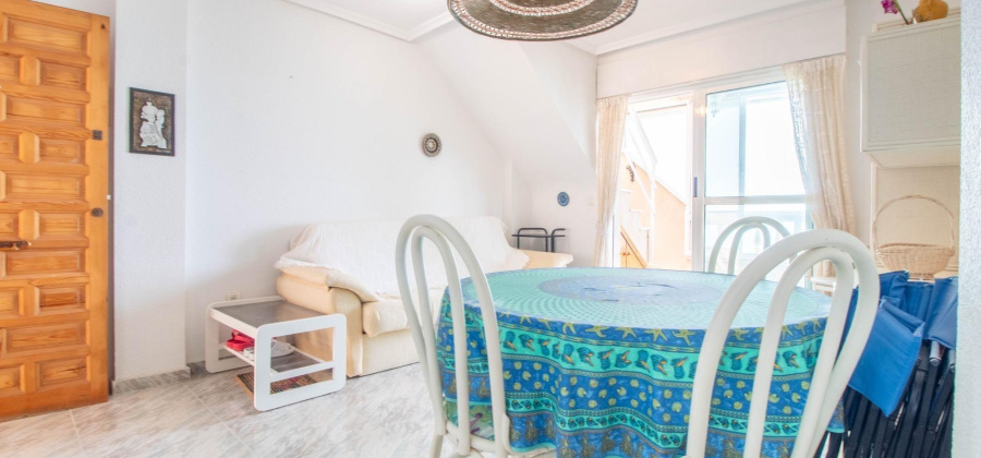 Torrevieja, Alicante, 2 Bedrooms Bedrooms, ,1 BathroomBathrooms,Apartment,Resale,0,75632220706719824