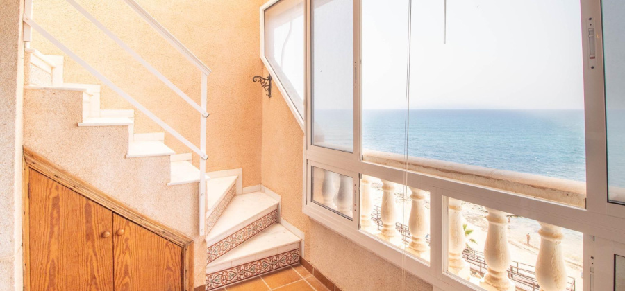 Torrevieja, Alicante, 2 Bedrooms Bedrooms, ,1 BathroomBathrooms,Apartment,Resale,0,75632220706719824