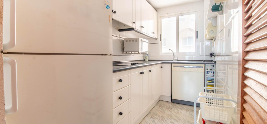 Torrevieja, Alicante, 2 Bedrooms Bedrooms, ,1 BathroomBathrooms,Apartment,Resale,0,75632220706719824