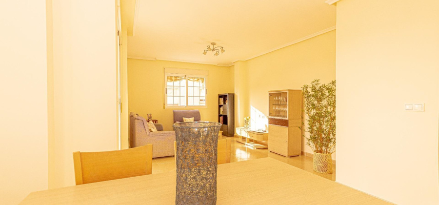 Torrevieja, Alicante, 2 Bedrooms Bedrooms, ,1 BathroomBathrooms,Apartment,Resale,0,75632223709784896