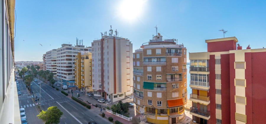 Torrevieja, Alicante, 3 Bedrooms Bedrooms, ,2 BathroomsBathrooms,Apartment,Resale,0,75632224749642384
