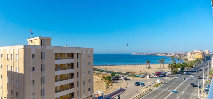 Torrevieja, Alicante, 3 Bedrooms Bedrooms, ,2 BathroomsBathrooms,Apartment,Resale,0,75632224749642384