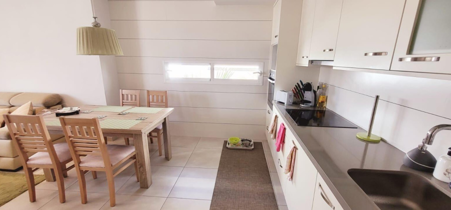 Torrevieja, Alicante, 3 Bedrooms Bedrooms, ,2 BathroomsBathrooms,Apartment,Resale,0,75632227907455136