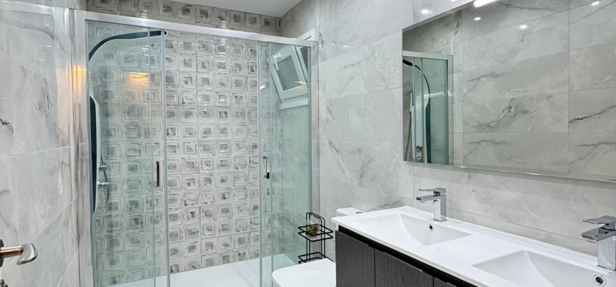 Torrevieja, Alicante, 3 Bedrooms Bedrooms, ,2 BathroomsBathrooms,Apartment,Resale,0,75632233327544768