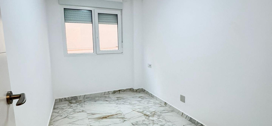 Torrevieja, Alicante, 3 Bedrooms Bedrooms, ,2 BathroomsBathrooms,Apartment,Resale,0,75632233327544768