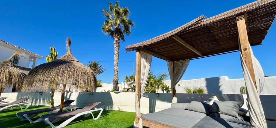San Miguel de Salinas, Alicante, 4 Bedrooms Bedrooms, ,3 BathroomsBathrooms,Villa,Resale,0,75632236281086640